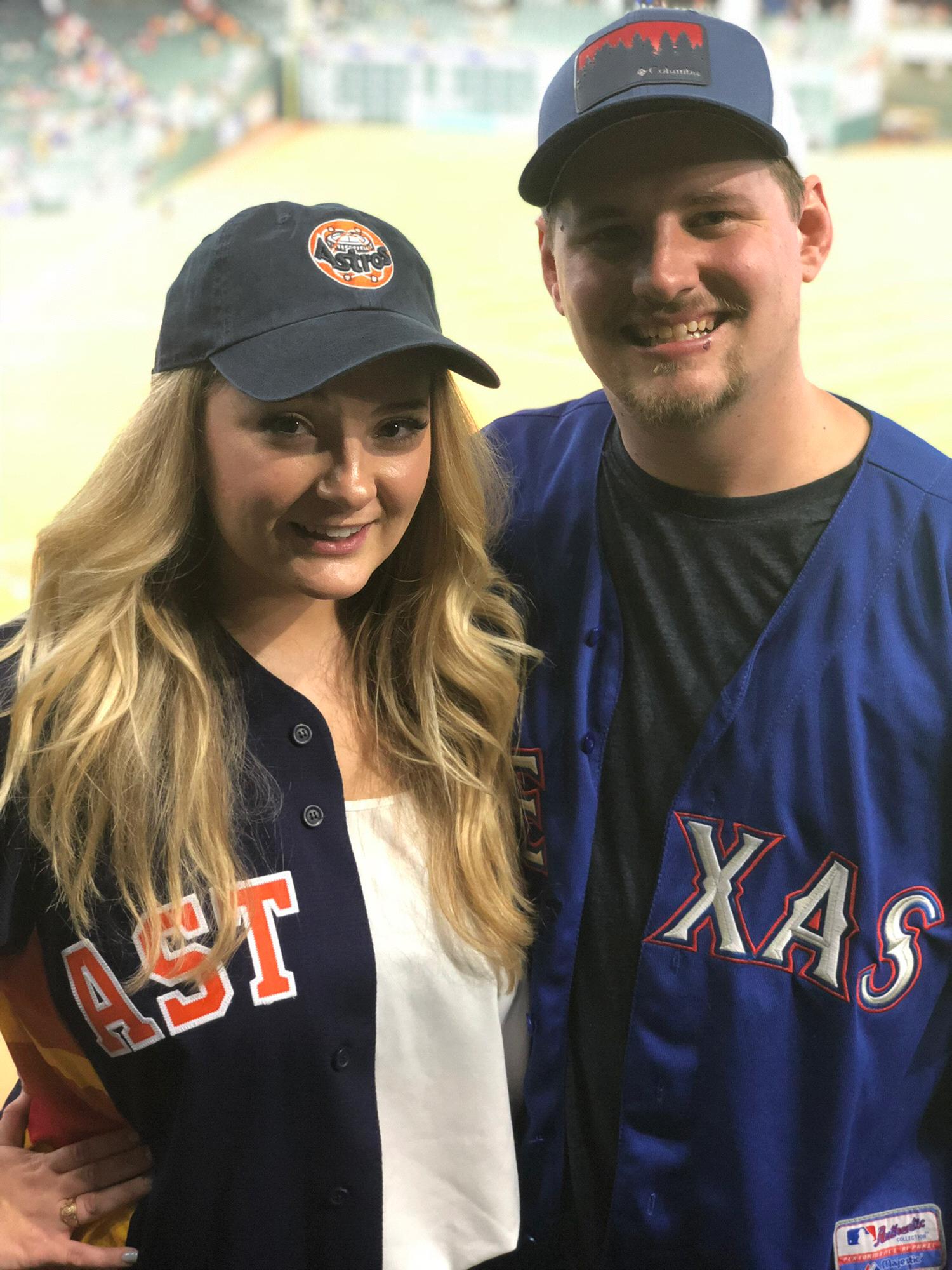 Astros vs Rangers 2018.