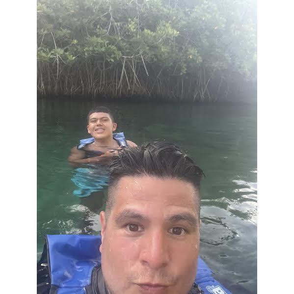 Exploring Excaret, Mexico with Nick :)