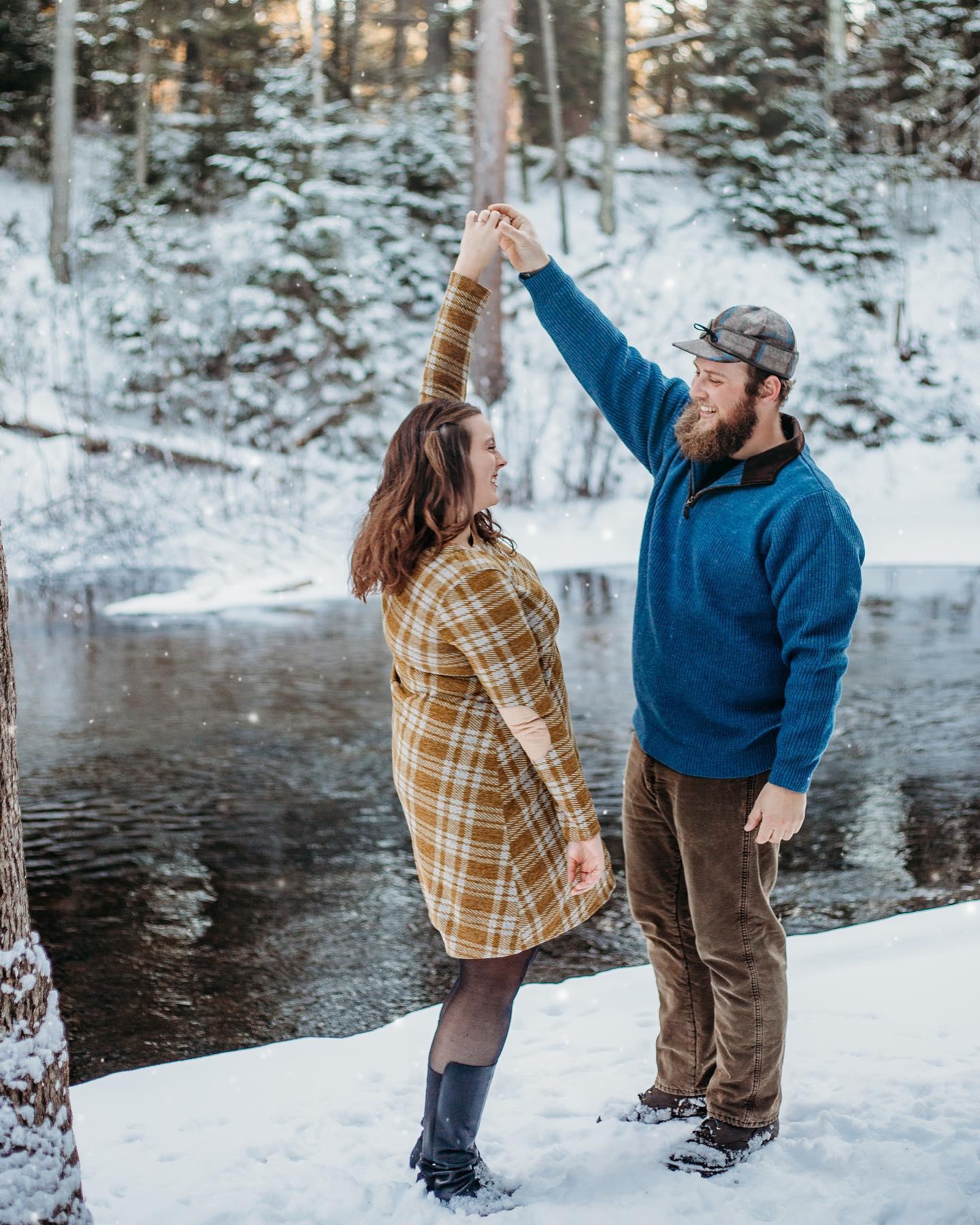 The Wedding Website of Halie Makela and Zachary Richards