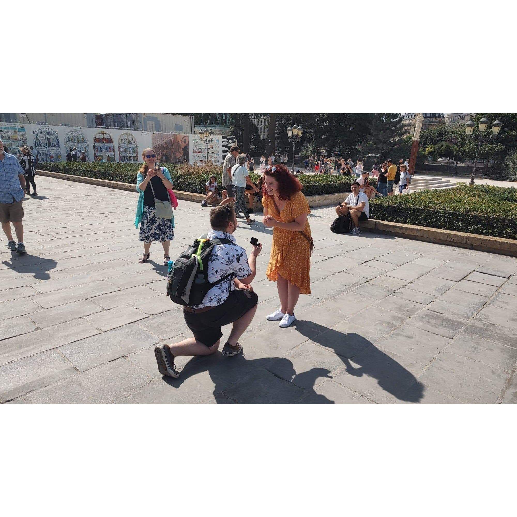 Proposal at the Notre Dame Catherdral, Paris, July 2022