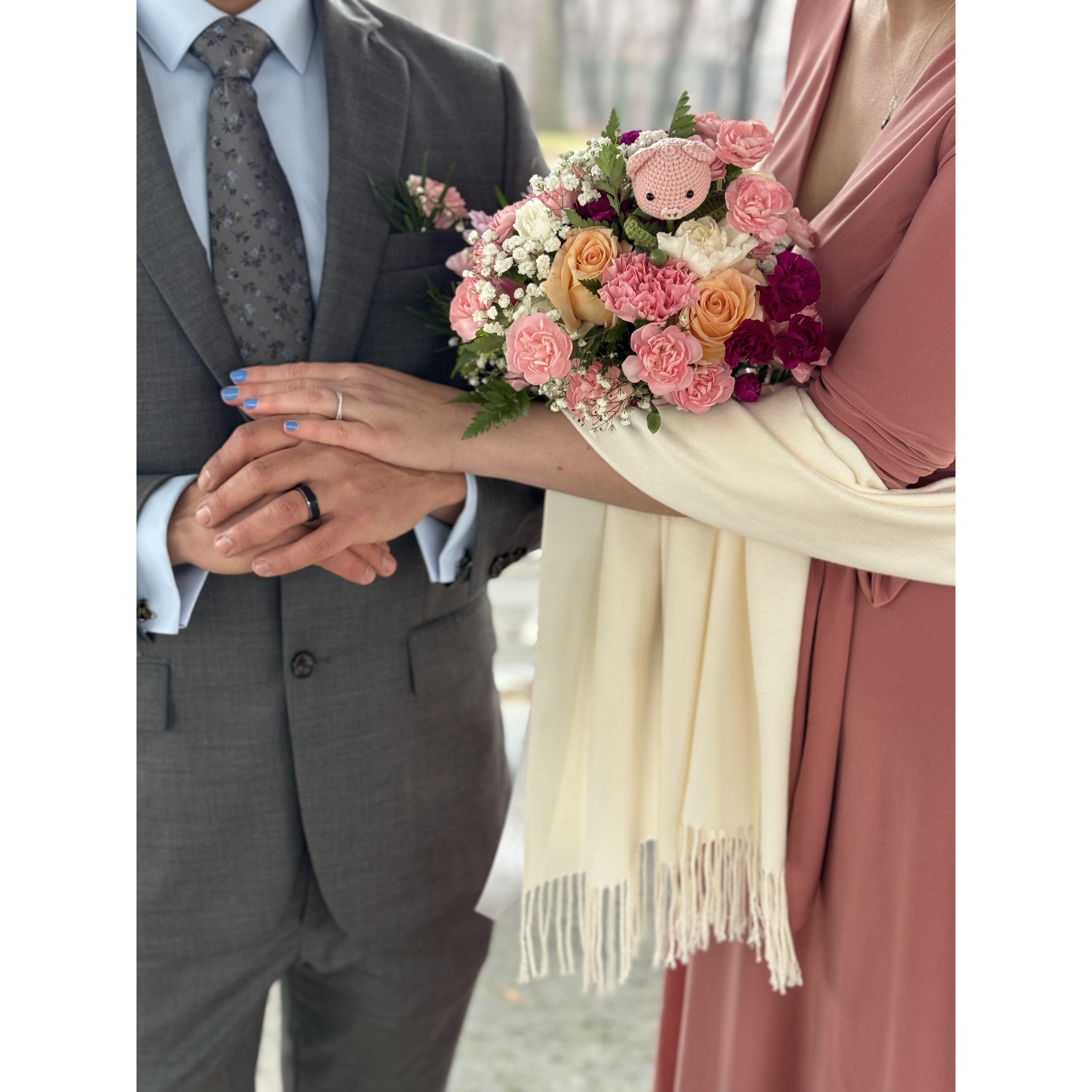 Can you spot the friend in my bouquet?