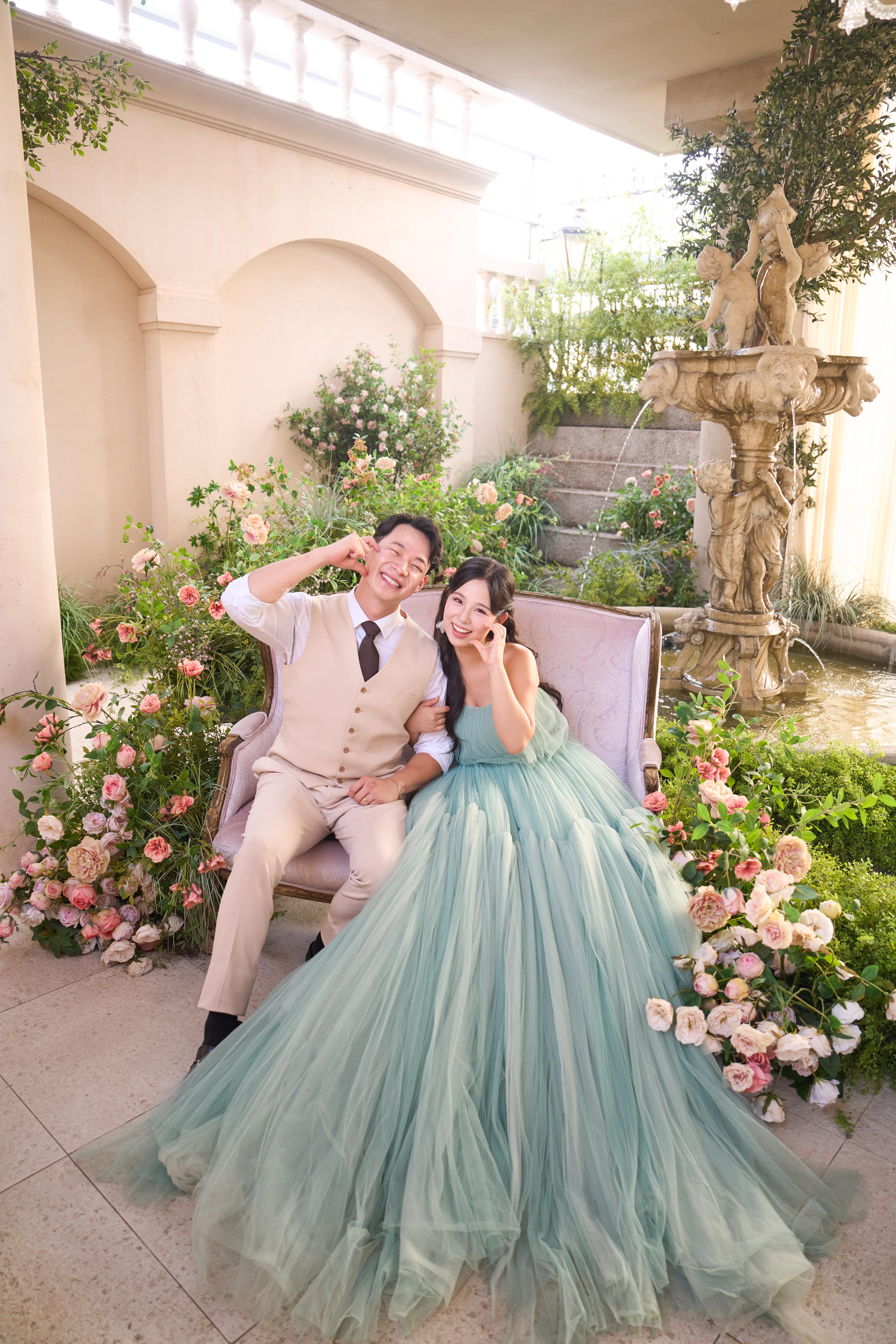 The Wedding Website of Jumi Kim and Christian Kim