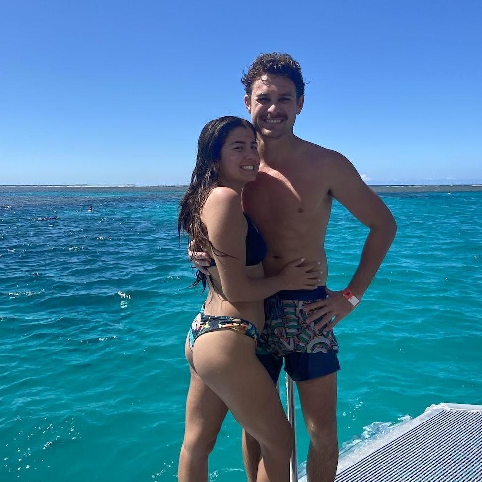 Snorkeling the GREAT BARRIER REEF!