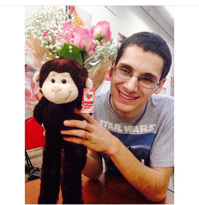 He picked me up after work and gave me a flower and a stuffed toy 💏💋🌹