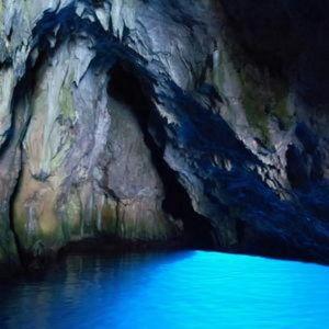 Blue cave boat tour from Dubrovnik