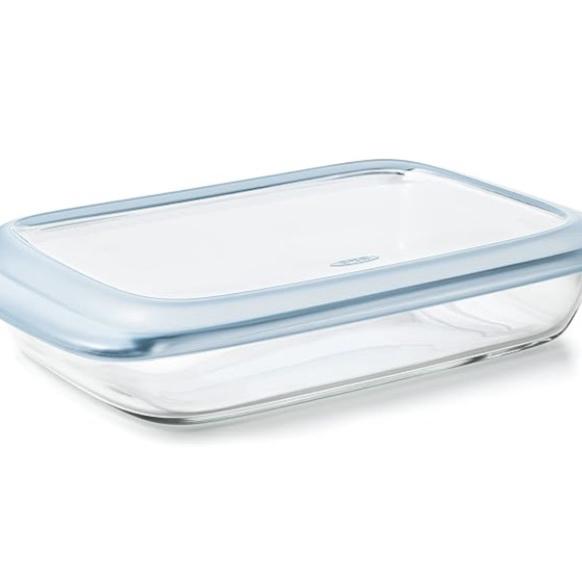 OXO Good Grips Freezer-to-Oven Safe 3 Qt Glass Baking Dish with Lid, 9 x 13
