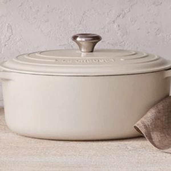 Signature Oval Dutch Oven - Brioche