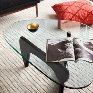 Noguchi® Table (Black)