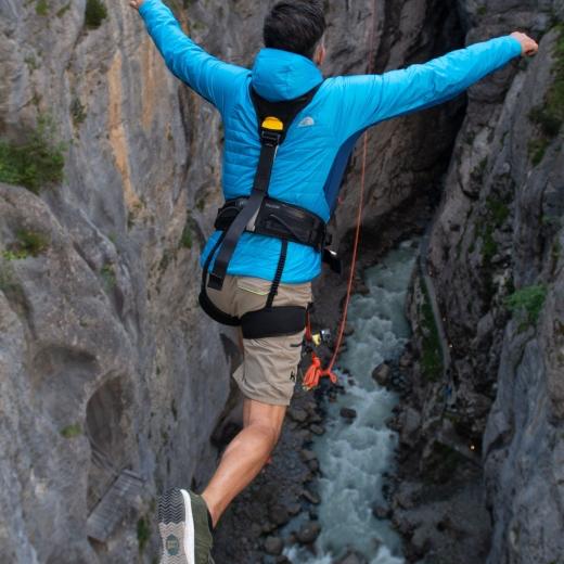 Grindelwald Canyon swing