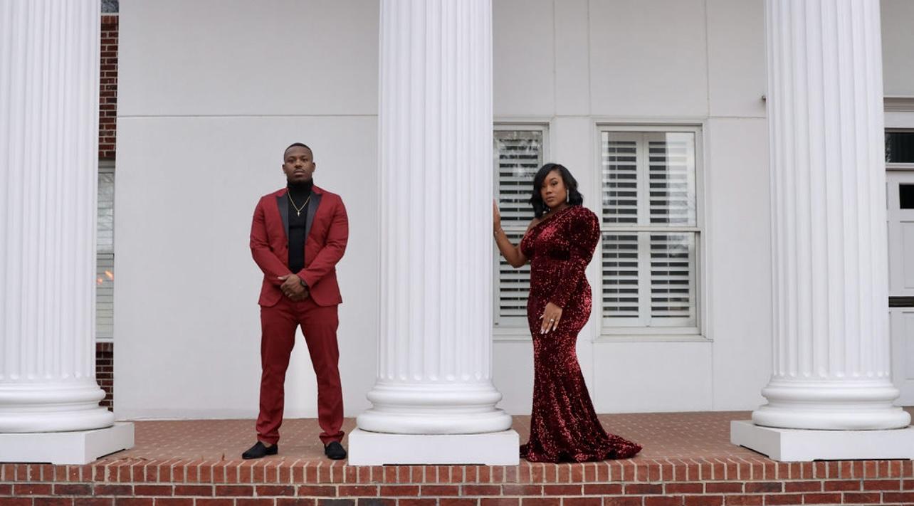 The Wedding Website of Areyauna Mathews and DeWayne Smith