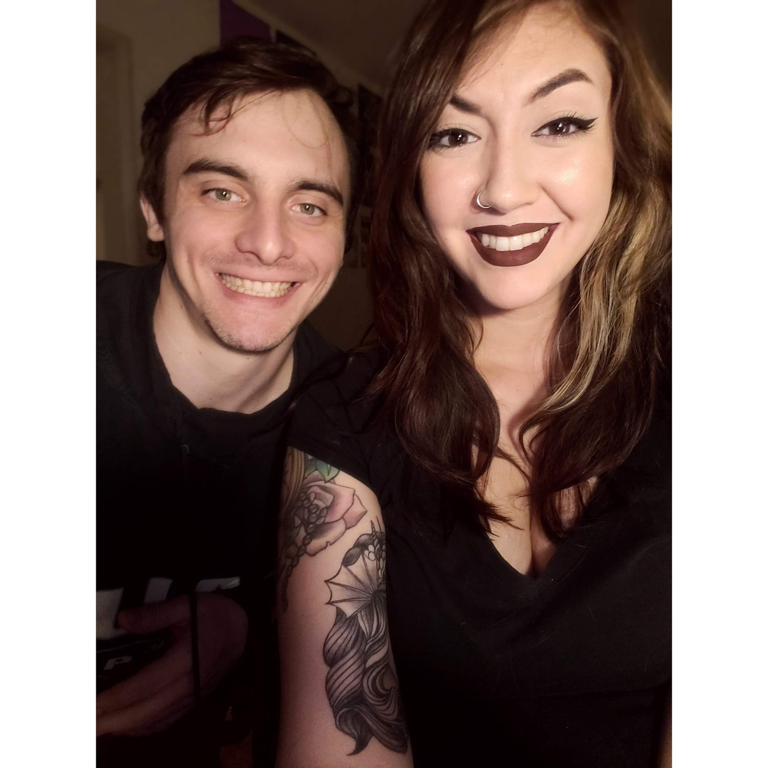 <3