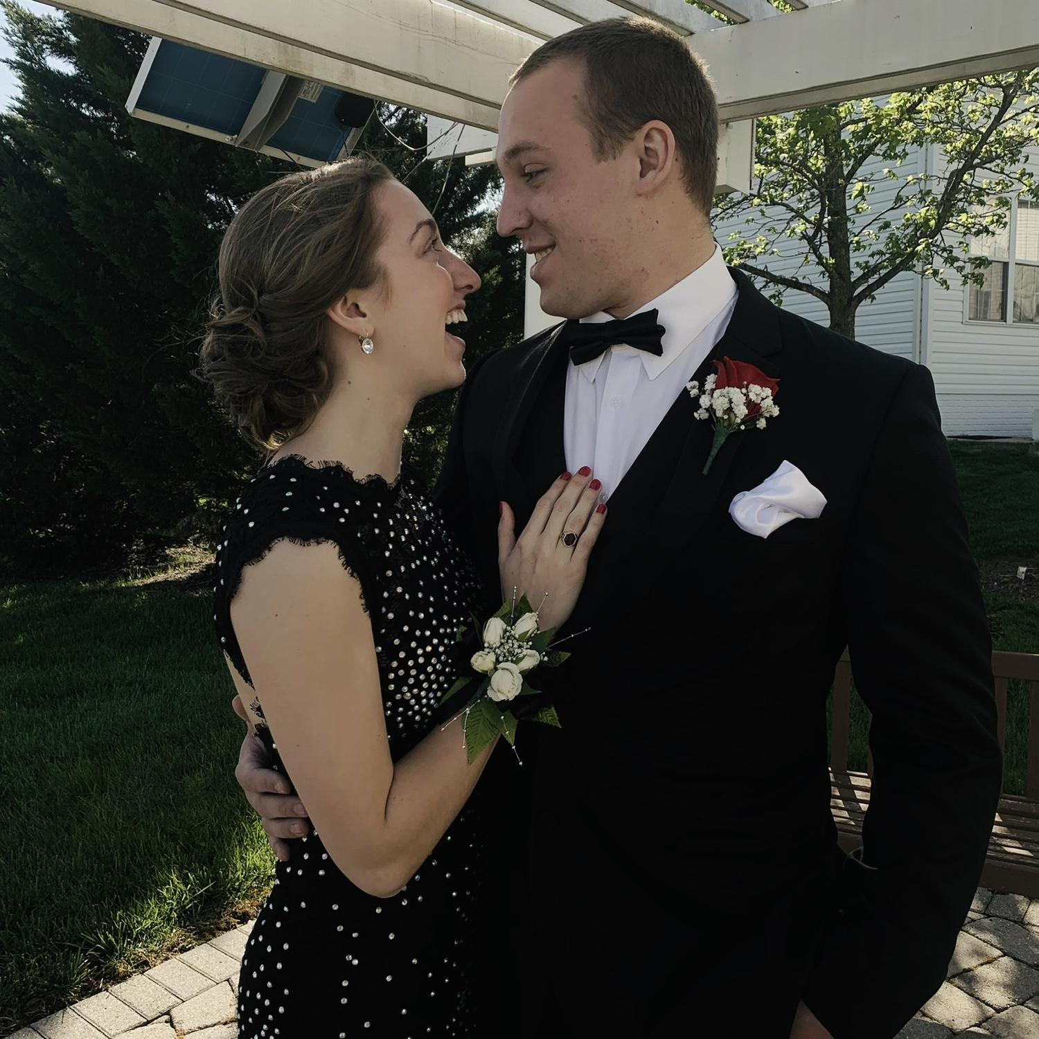 Senior Prom - Classy couple fit check!