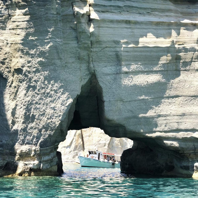 Boat Cruise in Milos