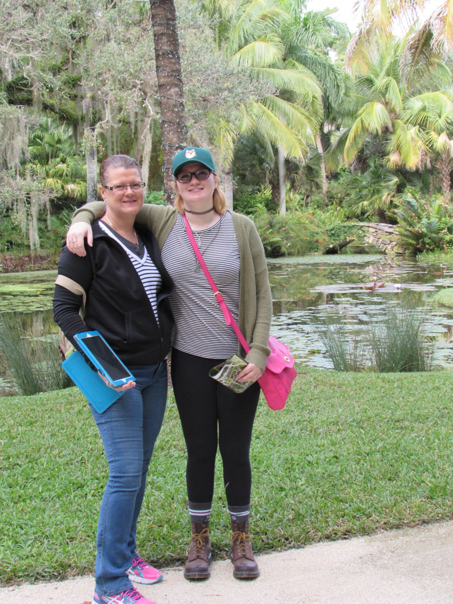Stephanie and her beautiful mother, Lisa