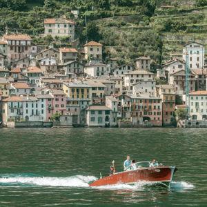 Honeymoon: Boat tour on Lake Garda