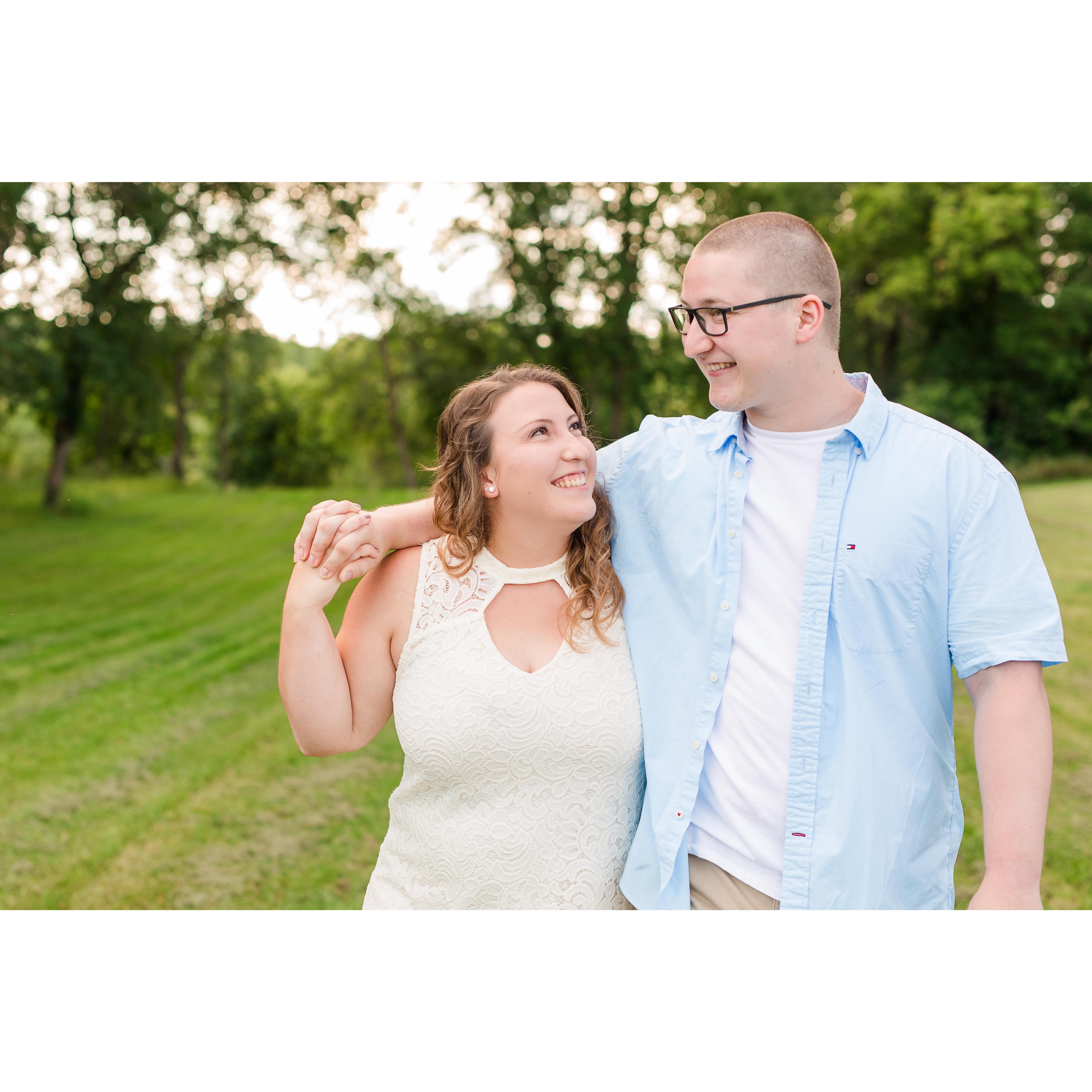 Engagement pictures! pc: Amber Langerud Photography