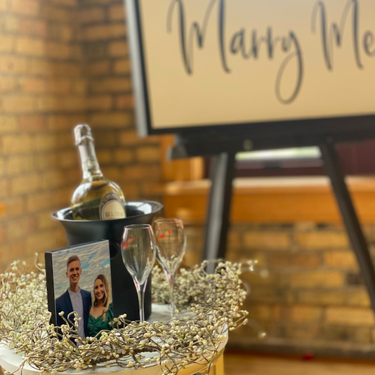 Engagement <3
May 2021
Day Block Brewing ∴ Minneapolis, MN