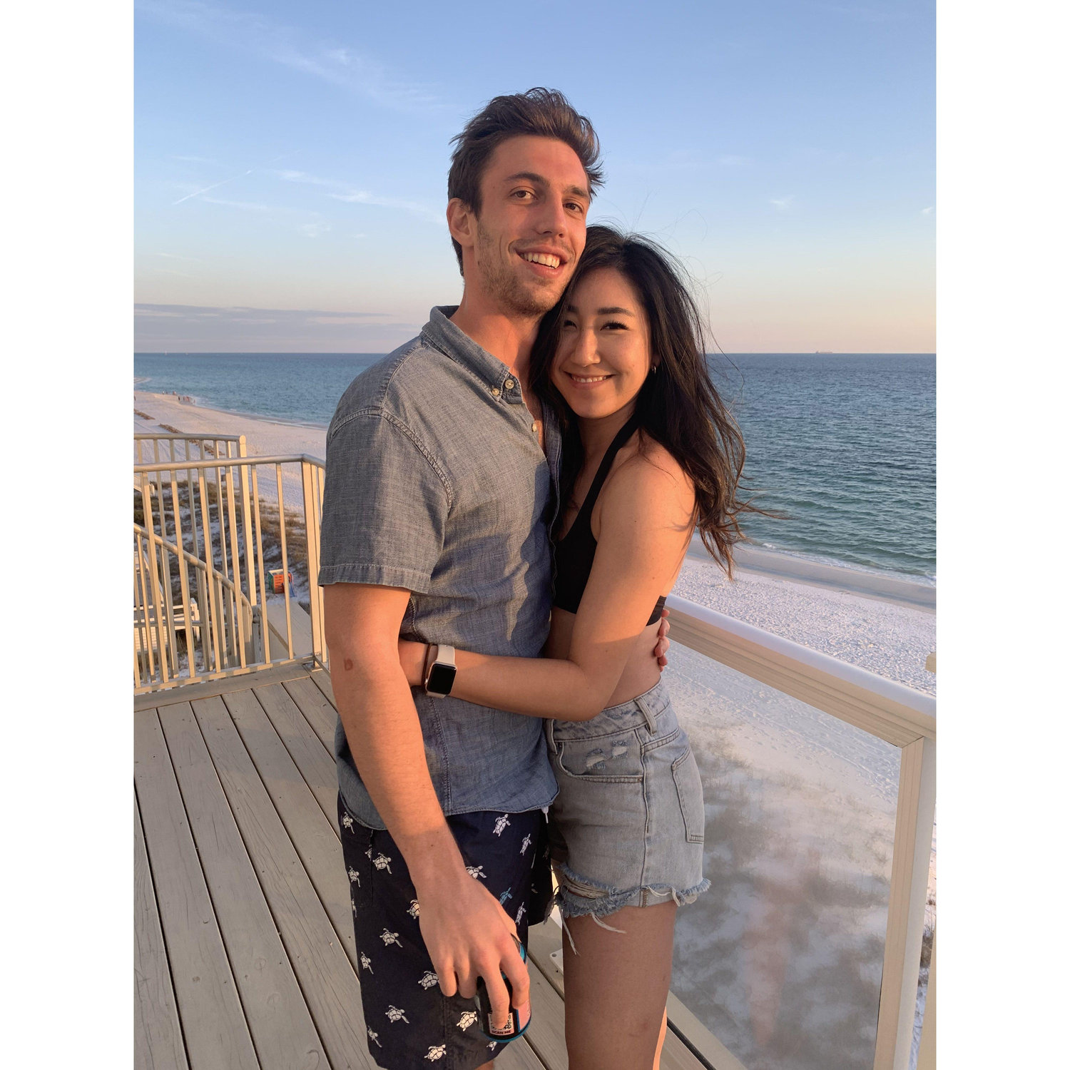 Michael and Julie met in Steamboat Springs on a small ski trip and became fast friends. Sparks flew when they spent Spring Break together in Panama City Beach!