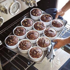 Sur La Table Platinum Professional Three-Quarter Sheet Pan
