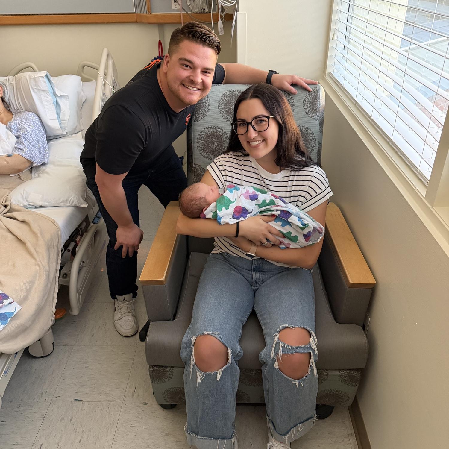 We became Auntie Syd & Uncle Matt!!