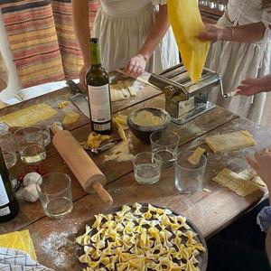 Honeymoon Cooking Class in Florence