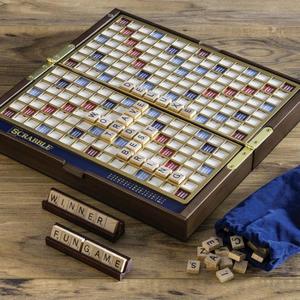 Scrabble Deluxe Travel Edition