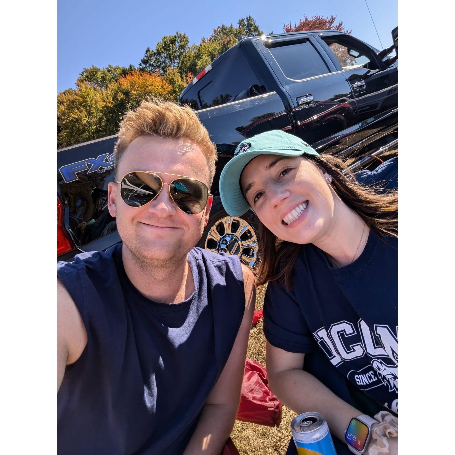 Nothing like tailgating before a mediocre college football game