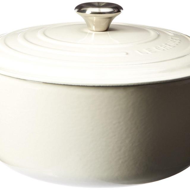 Le Creuset Signature Enameled Cast-Iron 7-1/4-Quart Round French (Dutch) Oven, White