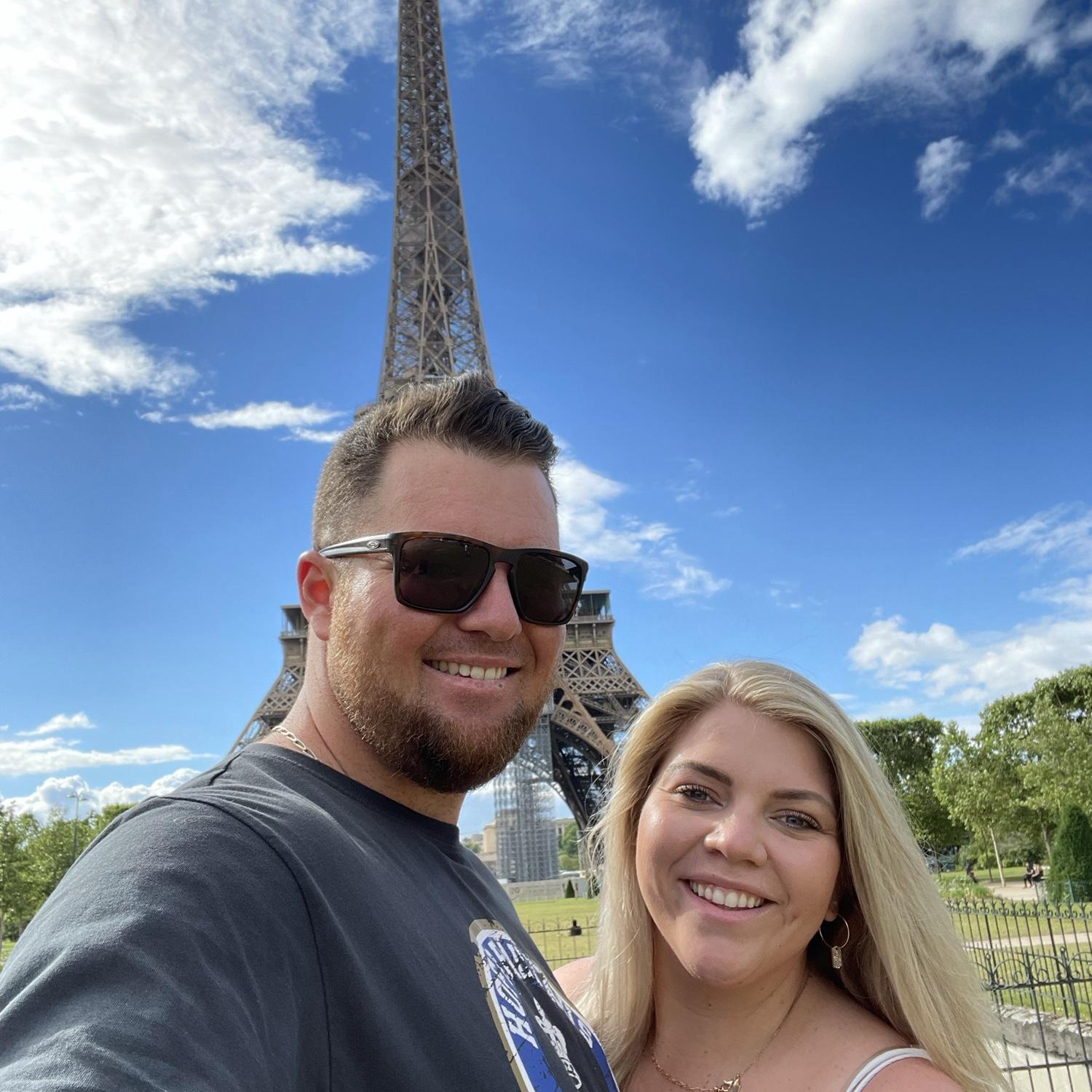 The couple continued their stroll throughout the City of Love with a stop at the Eiffel Tower!