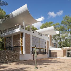 Museums and Architecture Tours