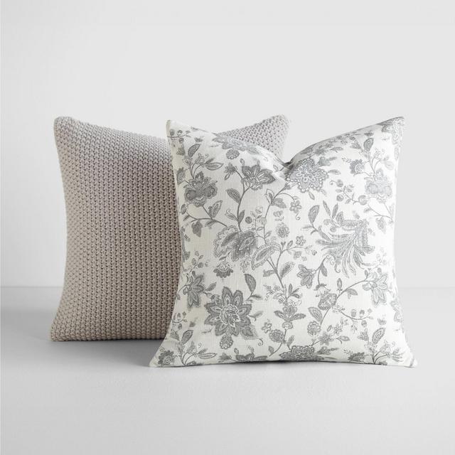 2-Pack Light Gray Throw Pillows Seed Stitch Knit with Cotton Patterns in Jacobean - Becky Cameron, Light Gray, 20 x 20