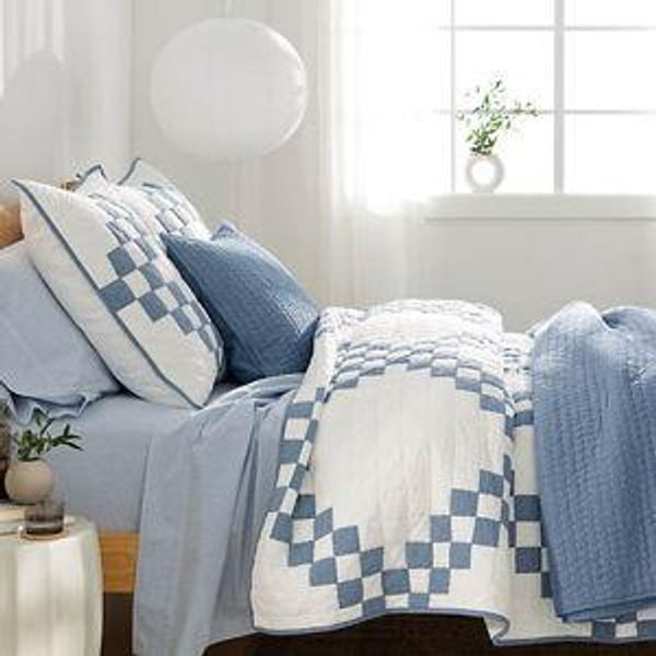 Irish Chain Quilt