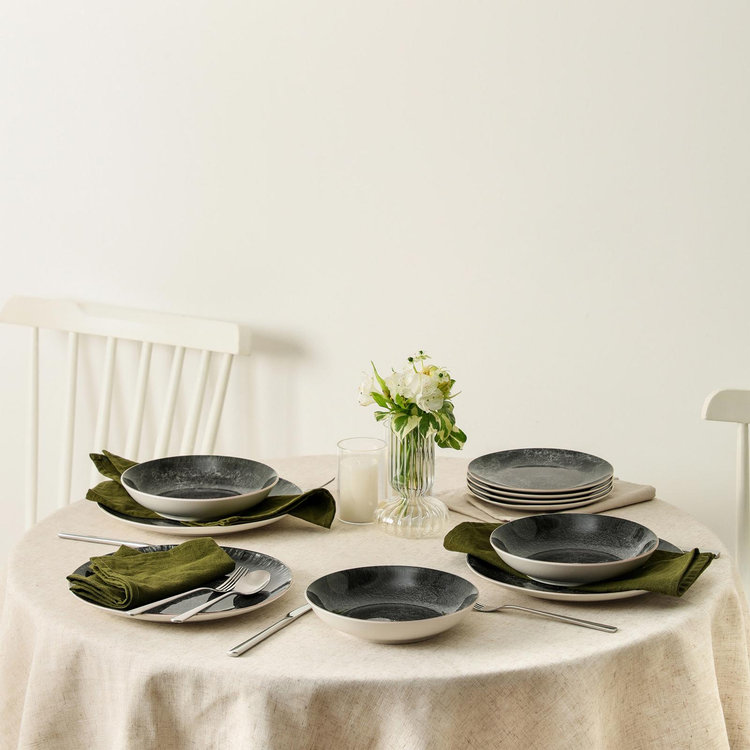 Stone Lain, Christian Siriano Onyx 24-Piece Dinnerware Set