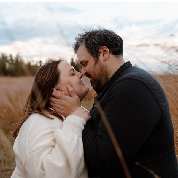 Bailey Thomas and John Manydeeds' Wedding Website