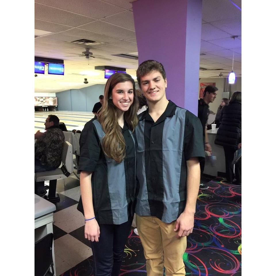 Bowling team sweethearts