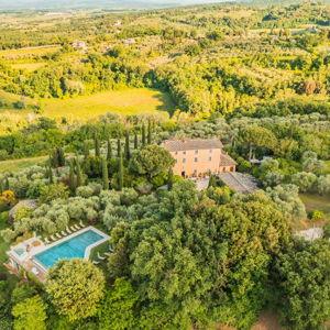 Winery Hotel in Siena