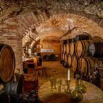 Labyrinth Under the Vegetable Market