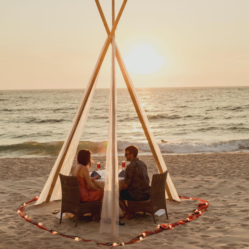 Laura checking out her beautiful ring ~Puerto Vallarta