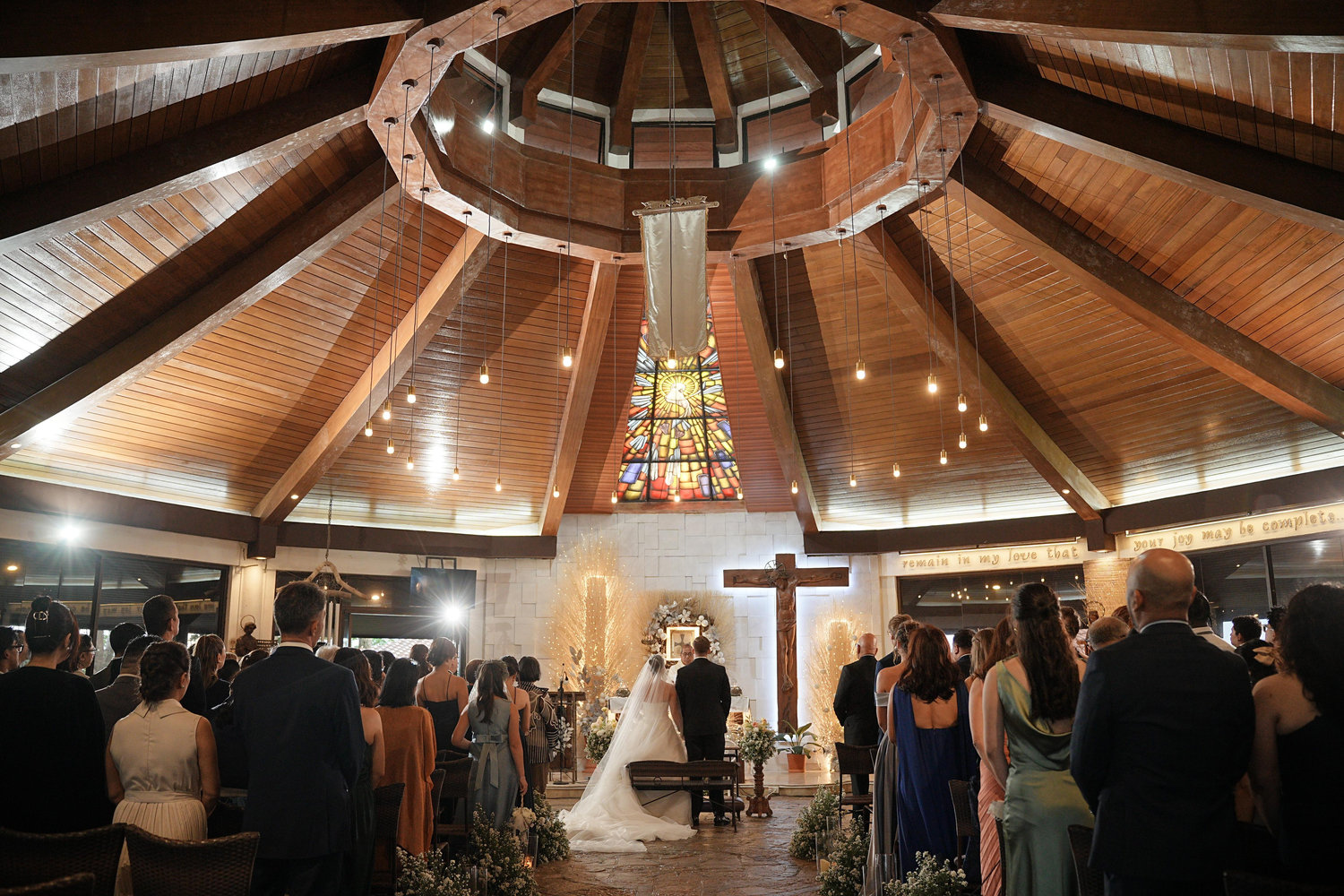 The Wedding Website of Hanna Villarosa and Nick Hughes