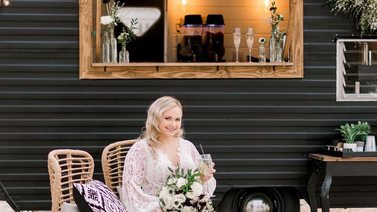 Bubbly Like Champagne Mobile Bartending | Wedding Bar Services ...