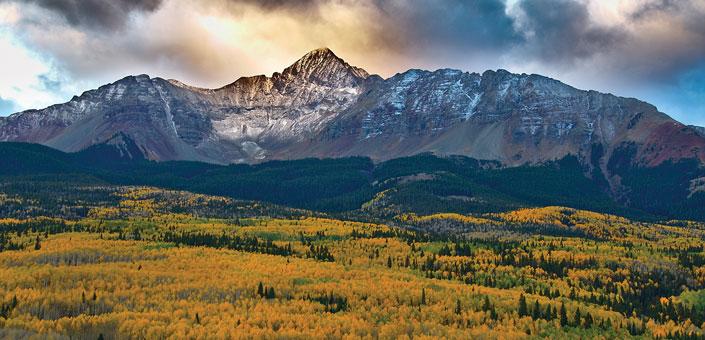 The Wedding Website of Emily Valencia and Duncan McHale