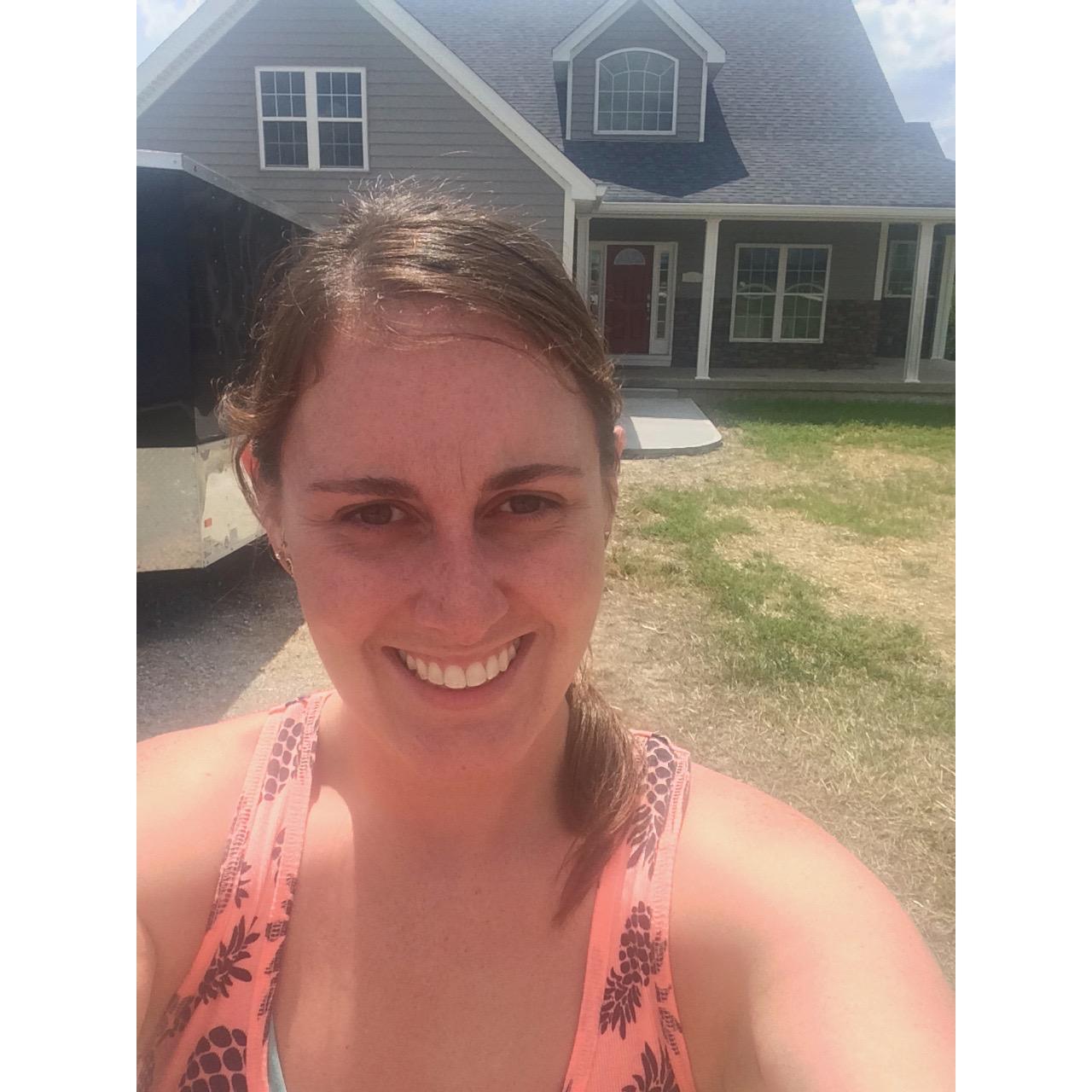 Move in day to the Foley house!