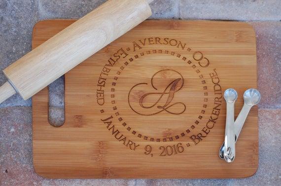 Wedding Gift / Personalized Cutting Board / Monogram Wedding Gift / Couples Wedding Gift / Wood Cutting Board / Custom Cutting Board Gift