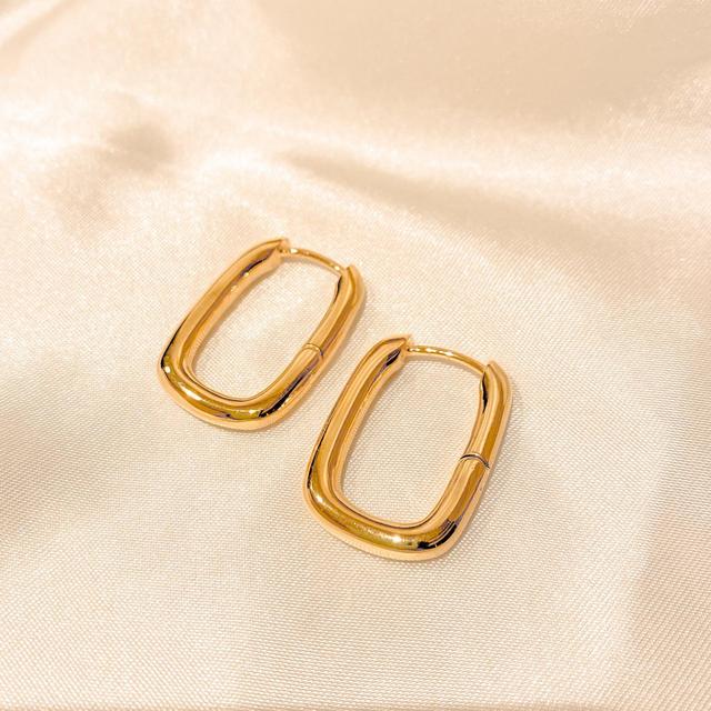 Chunky Gold Geometrical Hoop Earrings, 18k Gold Vermeil Earrings, Rounded Rectangular Hoop Earrings, Bold Hoop Earrings, Classic Hoops