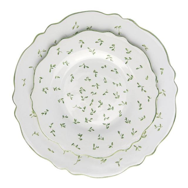 Vert Scalloped Dessert Plates