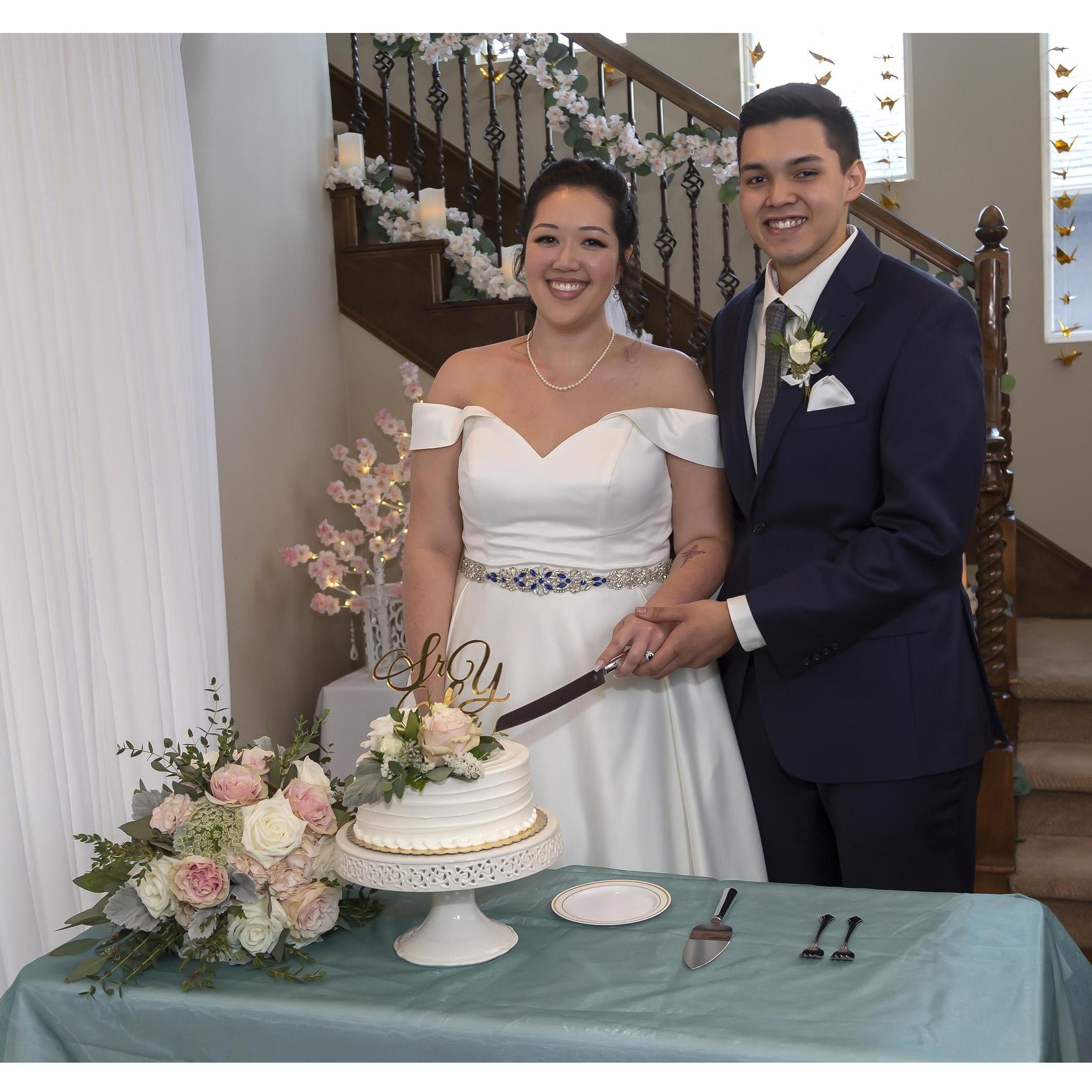 Cake Cutting / Corte de pastel.