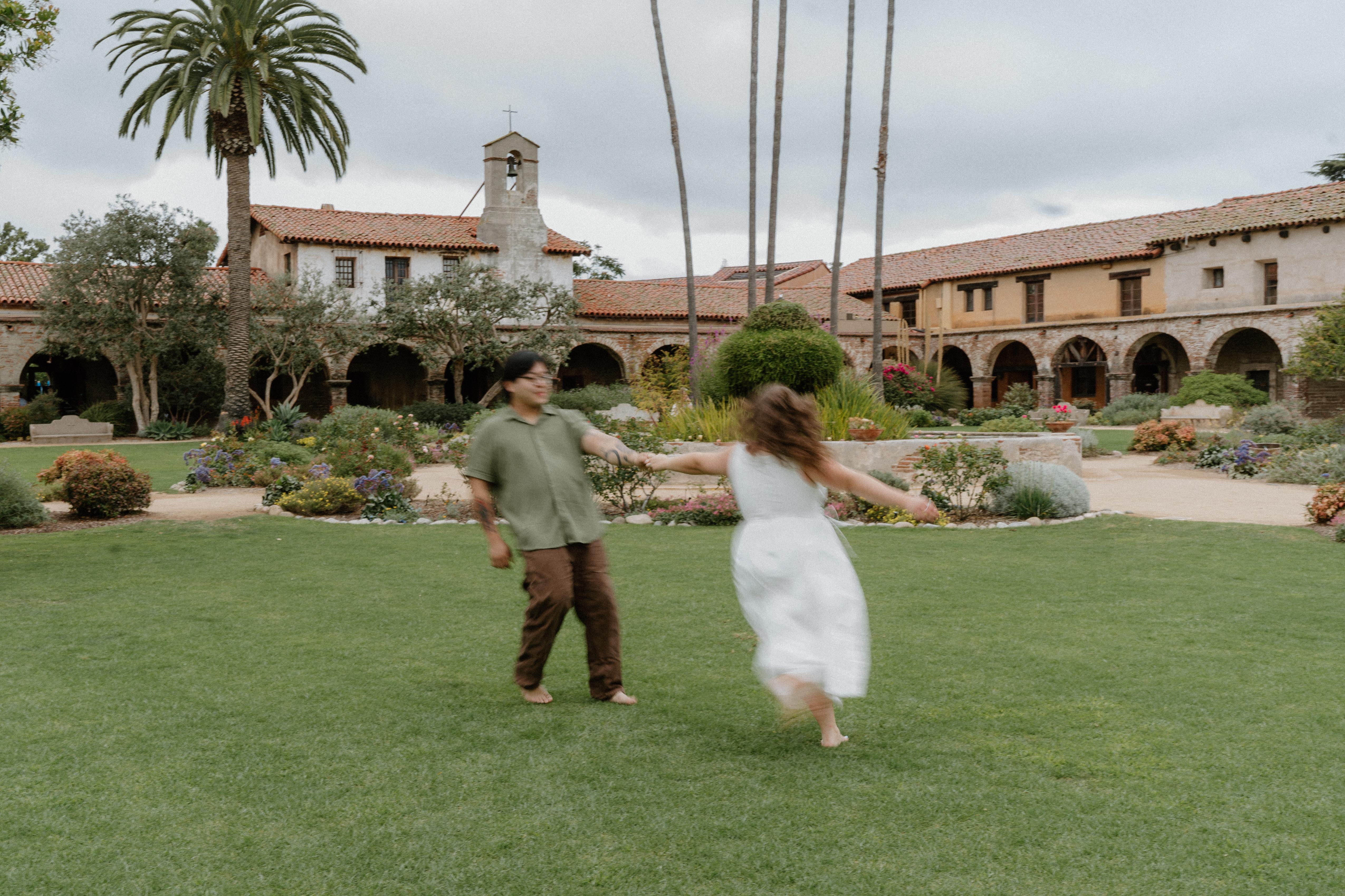 The Wedding Website of Ella Ramos and Chris Hwang