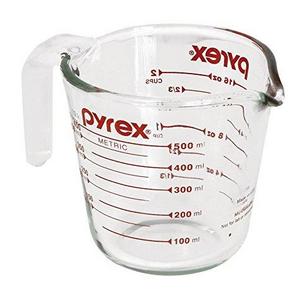 Pyrex Prepware 2-Cup Measuring Cup, Red Graphics, Clear