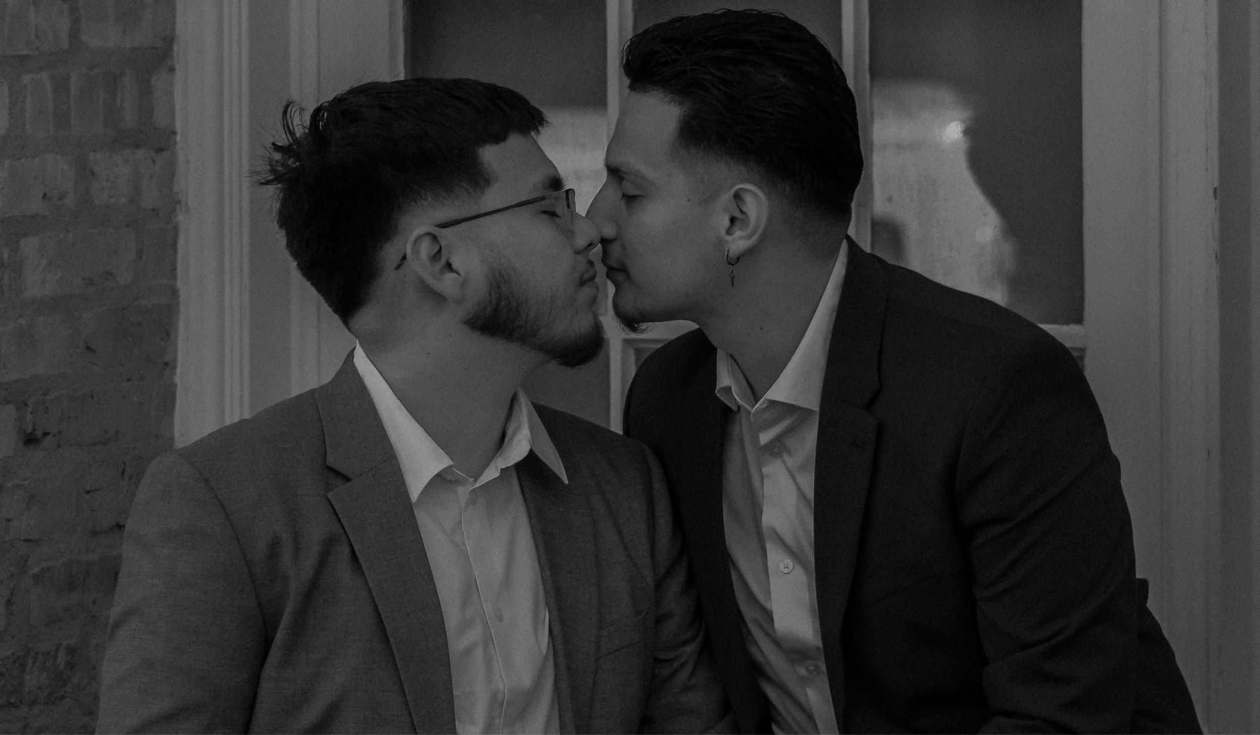 The Wedding Website of Jose Gonzalez and Juan Flores