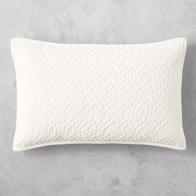 Heritage Lattice Velvet Pillow Cover